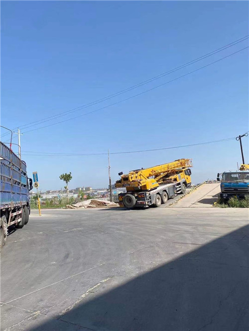 桃江县25吨吊车的租赁价格大概是多少？