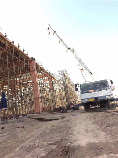 桃江县吊车作业的安全注意事项有哪些？